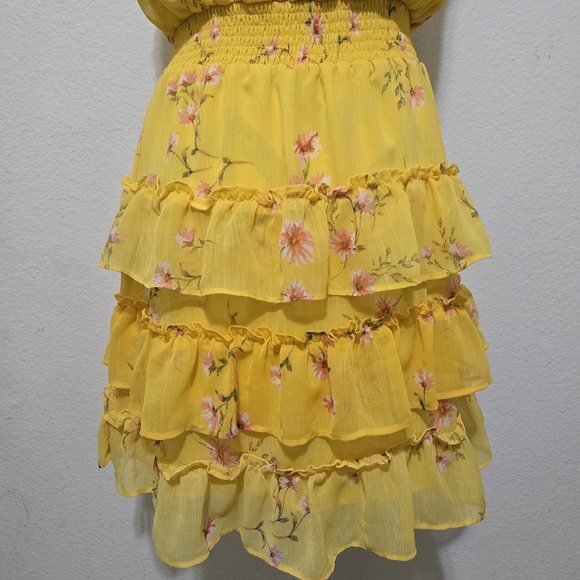 MSK Floral Mini Dress Tiered Ruffle Yellow Pink Size Petite Large - Picture 10 of 16